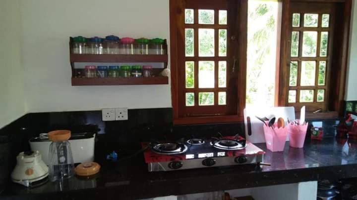 Jungle View One Bedroom Private Apartment Unawatuna Bagian luar foto